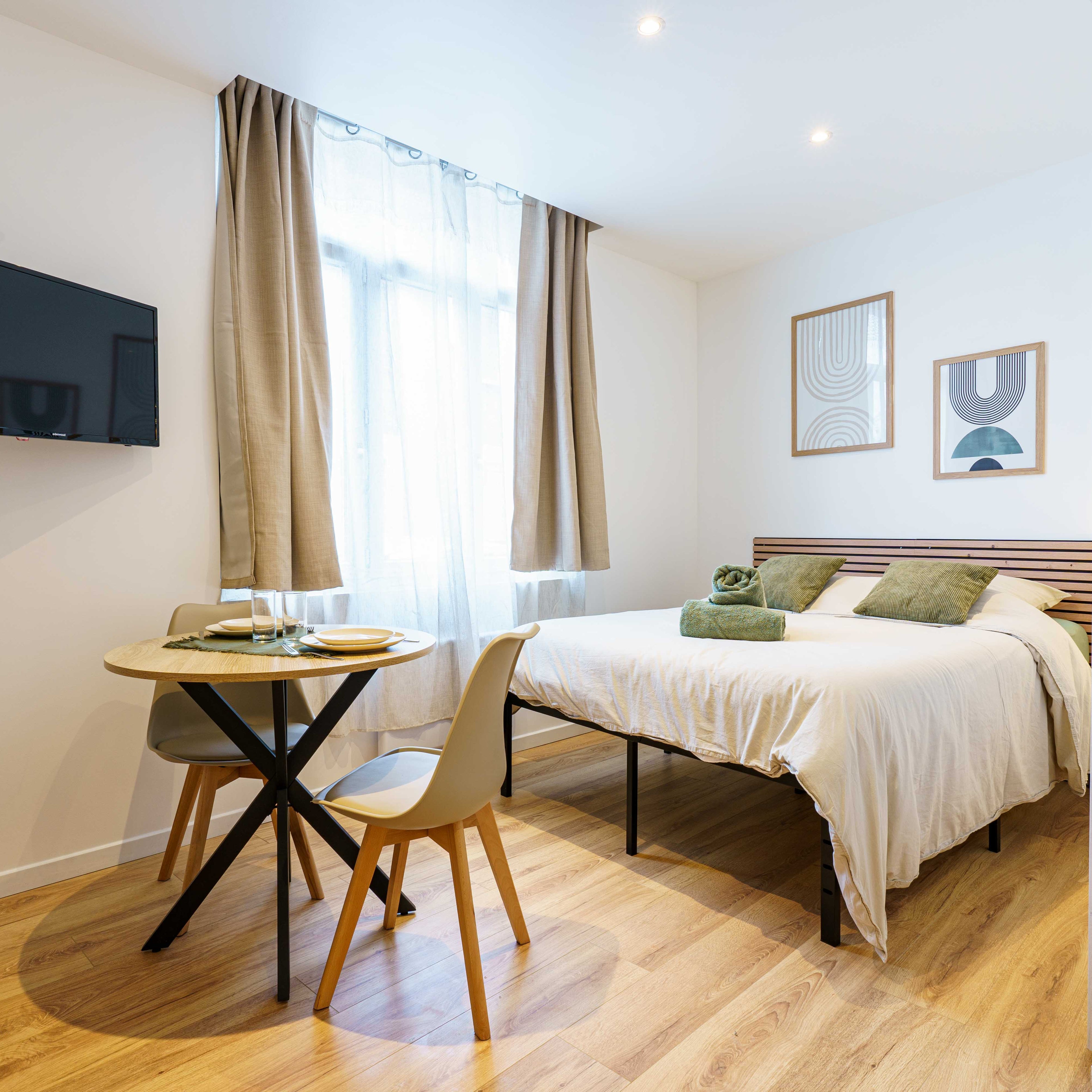 Appartement AGATHE - SAINT-QUENTIN - 02